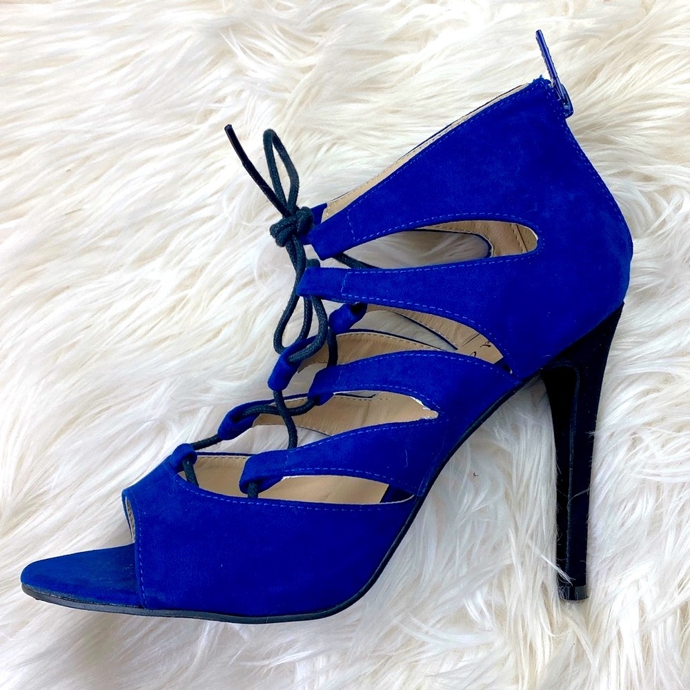 💙 Royal blue lace-up sandals/pumps 💙